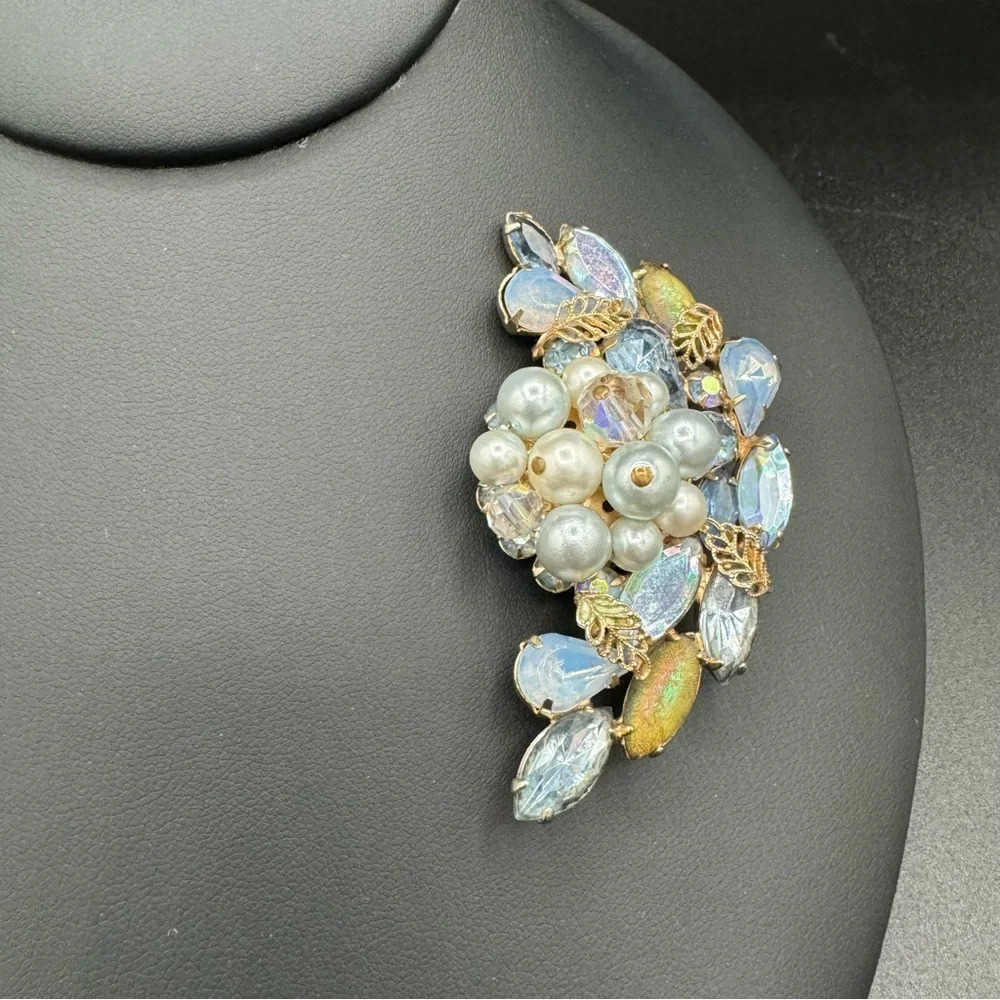 Stunning Blue And Gold Tone Faux Pearl Brooch With Crystal Beads